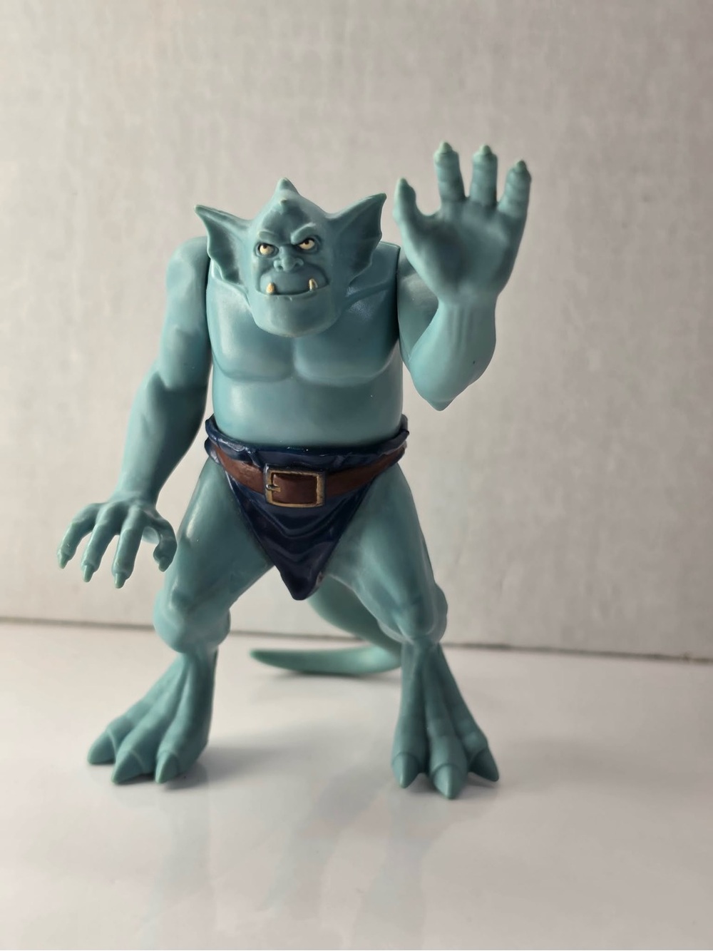1995 Kenner Disney's Gargoyles Broadway Action Figure - Missing Wings